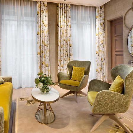 La Demeure Montaigne Hotel Párizs Kültér fotó Interior design