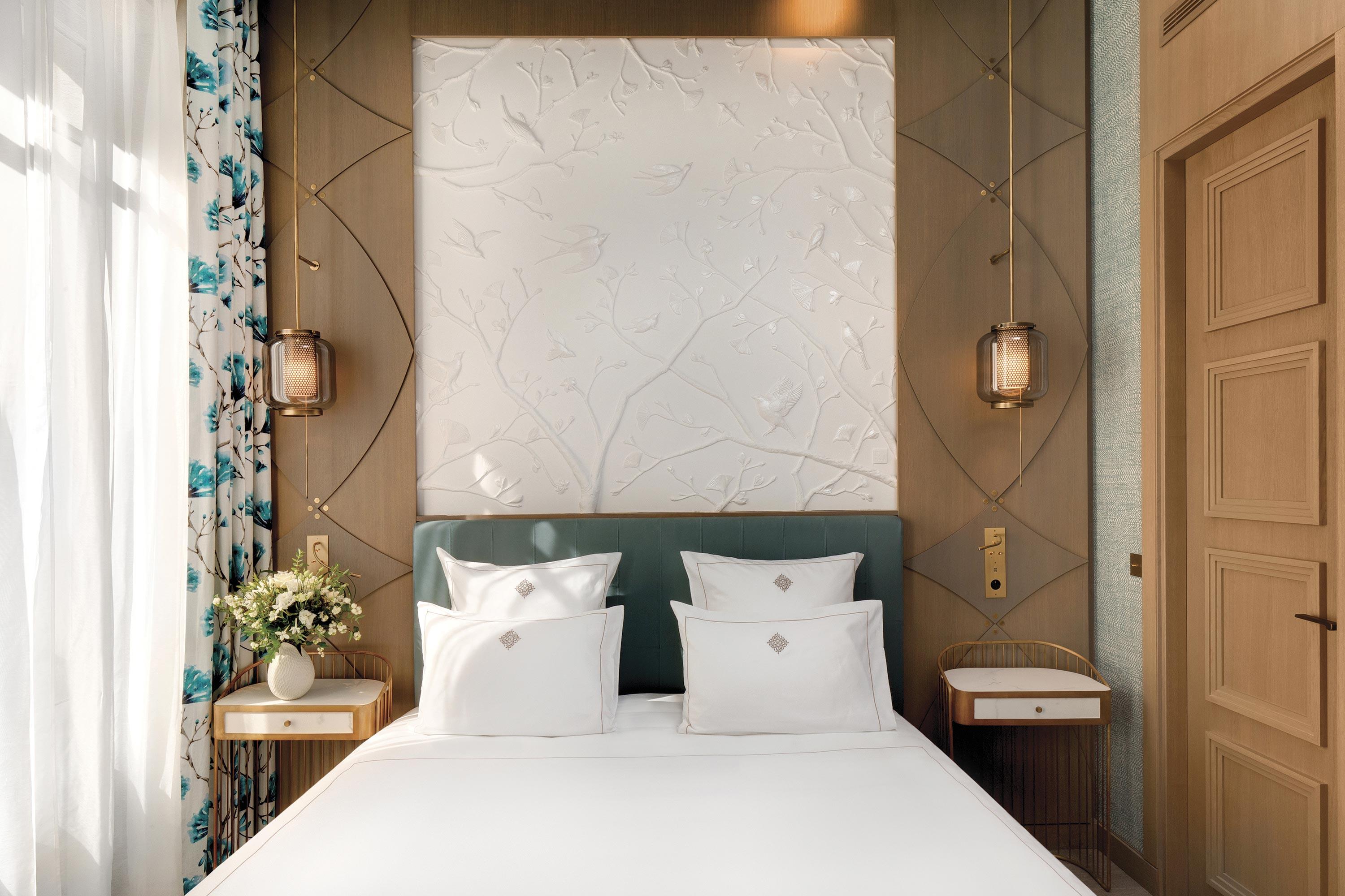 La Demeure Montaigne Hotel Párizs Kültér fotó A bedroom at the hotel